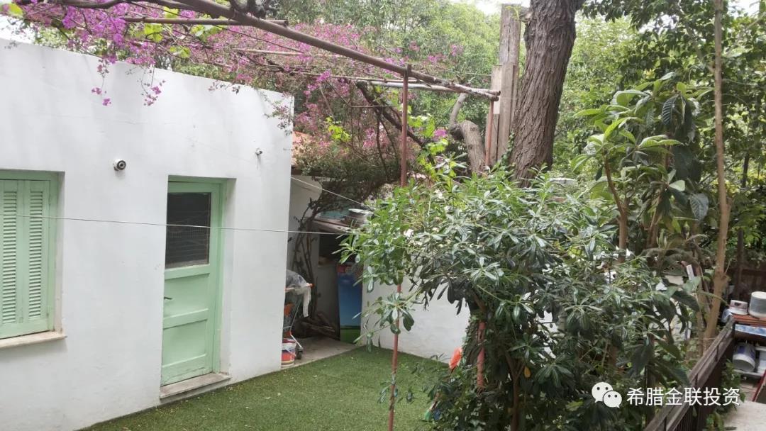 【C1940】Nea Erythraia地区别墅出售，售价560.000 euro